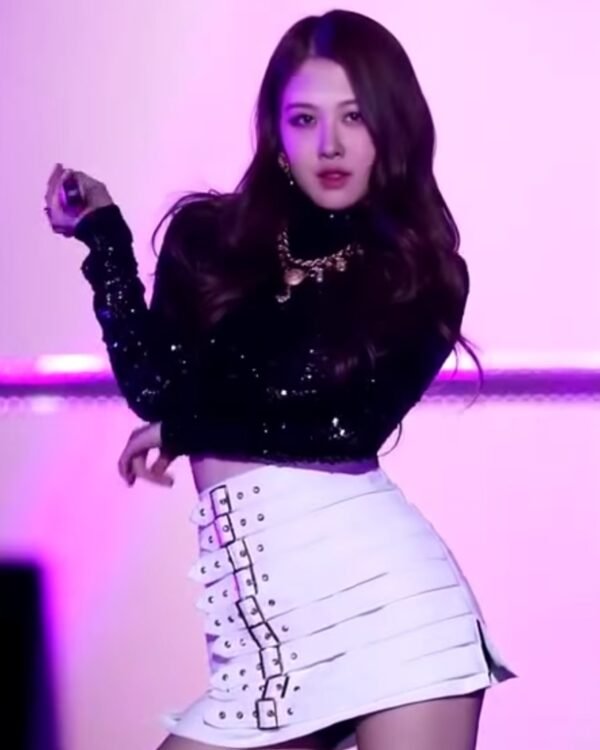 Rosé at SBS Gayo Dae